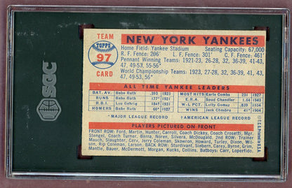 1957 Topps Baseball #097 New York Yankees Team SGC 4 VG-EX 500291