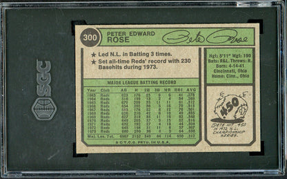 1974 Topps Baseball #300 Pete Rose Reds SGC 7 NM 526678