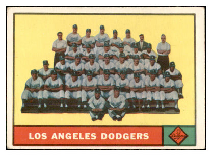 1961 Topps Baseball #086 Los Angeles Dodgers Team VG-EX 534314
