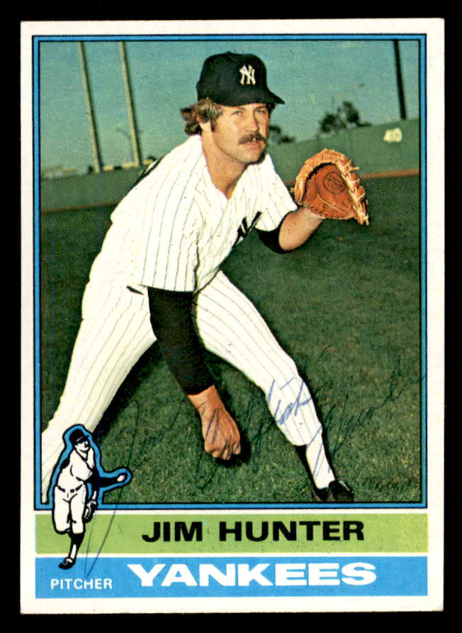 1976 Topps #100 Catfish Hunter Yankees Signed Autographed