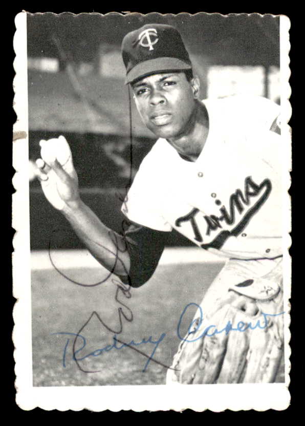 1969 Topps Deckle Edge #012 Rod Carew Twins Signed Autographed