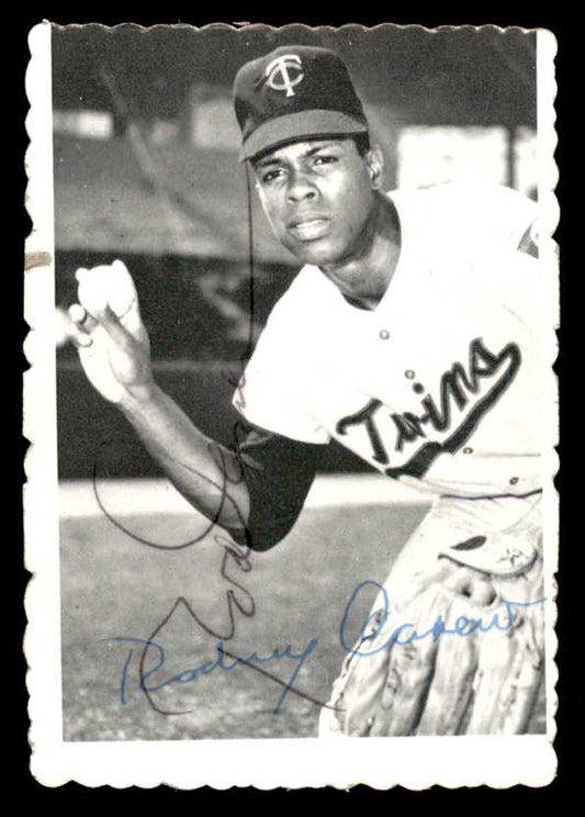 1969 Topps Deckle Edge #012 Rod Carew Twins Signed Autographed