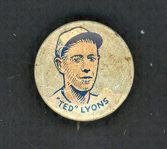 1933 PR4 Cracker Jack Pins Ted Lyons White Sox VG-EX/EX 551246