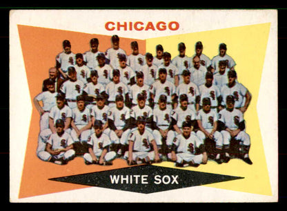 1960 Topps Baseball #208 Chicago White Sox Team VG-EX 551629