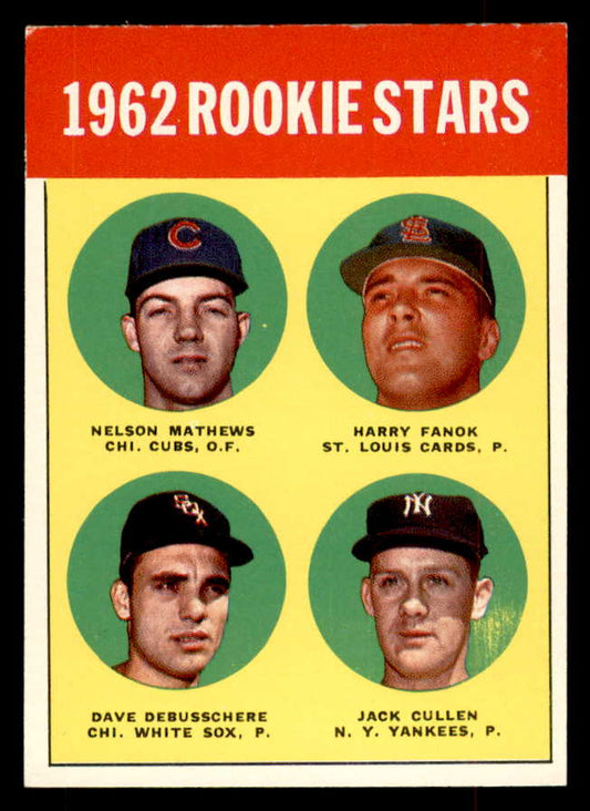 1963 Topps Baseball #054 Dave DeBusschere White Sox EX+/EX-MT Variation 552866