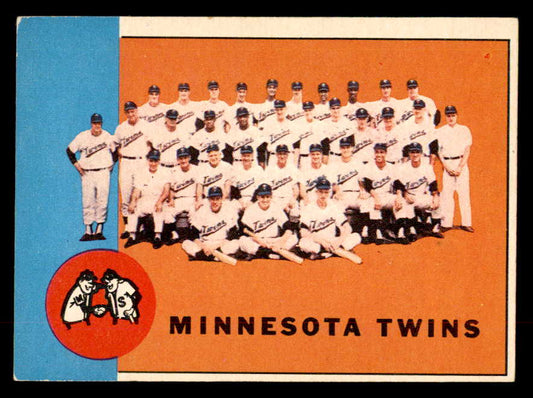 1963 Topps Baseball #162 Minnesota Twins Team EX+/EX-MT 552881