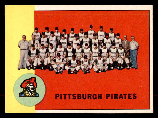 1963 Topps Baseball #151 Pittsburgh Pirates Team EX+/EX-MT 552886