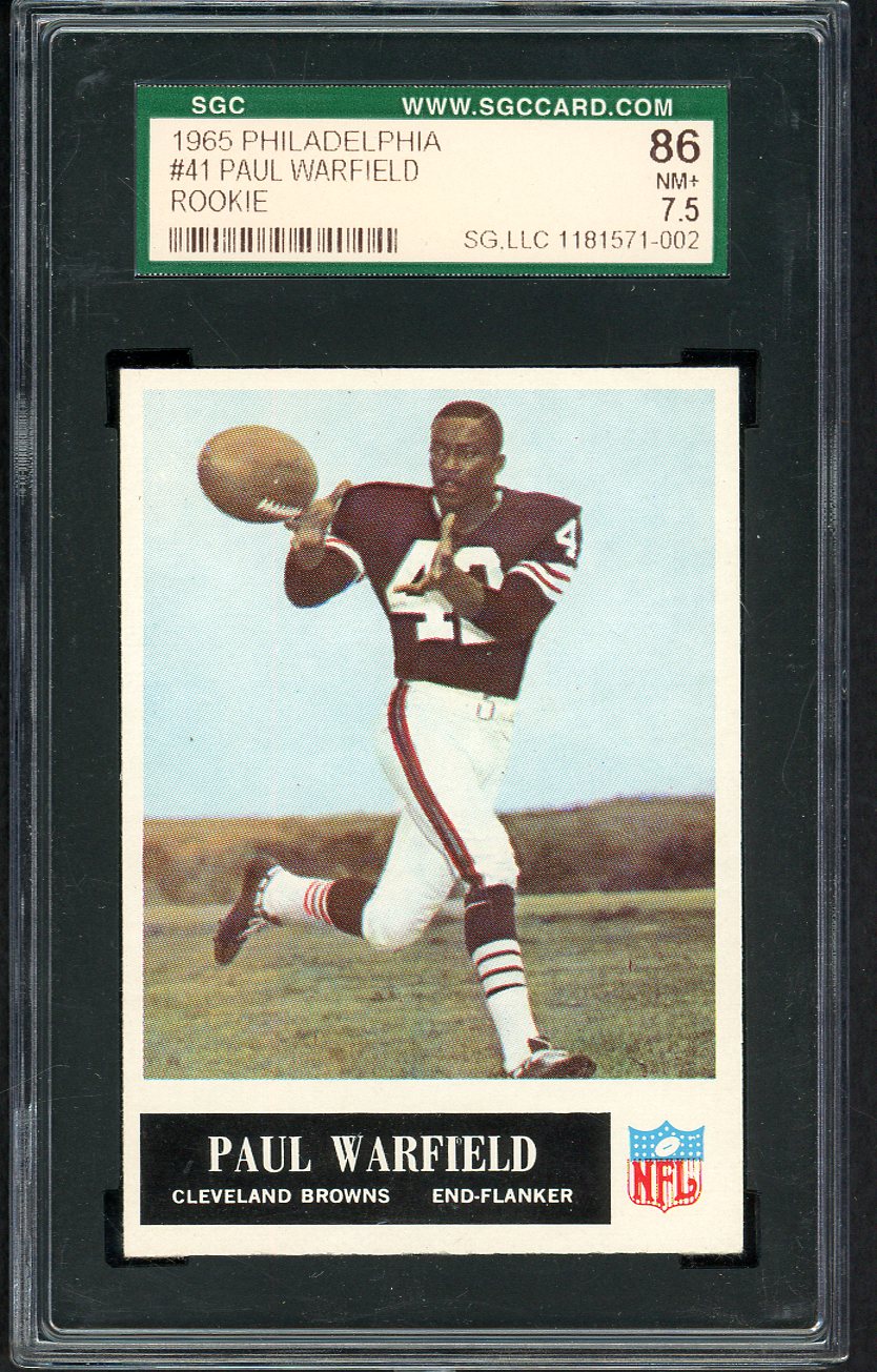 1965 Philadelphia Football #041 Paul Warfield Browns SGC 7.5 NM+ 554856