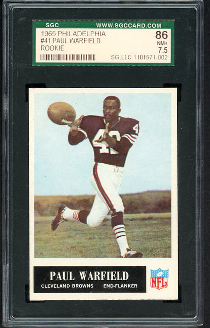 1965 Philadelphia Football #041 Paul Warfield Browns SGC 7.5 NM+ 554856