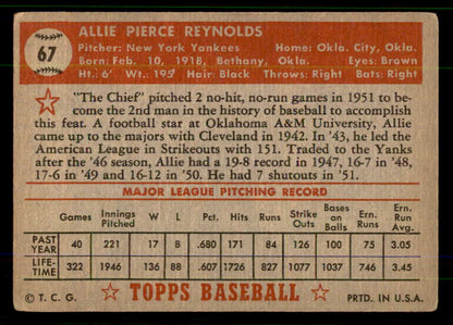 1952 Topps Baseball #067 Allie Reynolds Yankees VG Red 555697