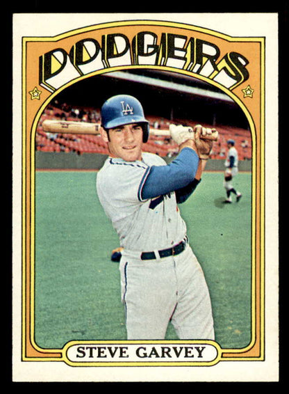 1972 Topps Baseball #686 Steve Garvey Dodgers EX-MT/NR-MT 556398