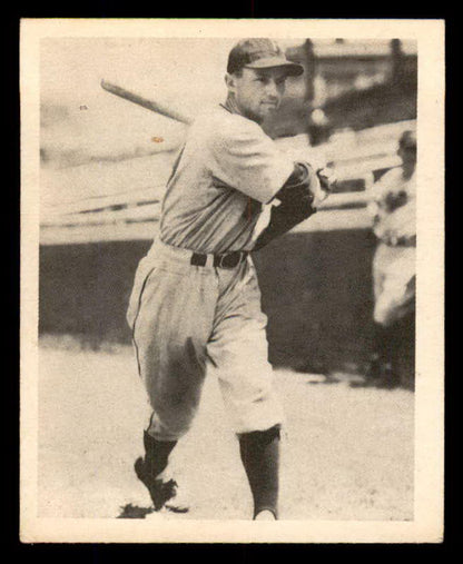1939 Play Ball #045 Pinky May Phillies EX-MT 558193