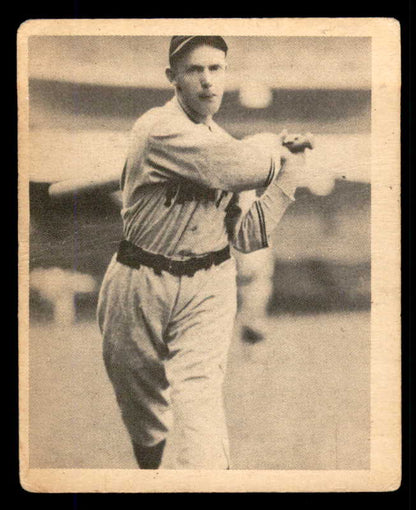 1939 Play Ball #102 Pep Young Pirates GD-VG 558324