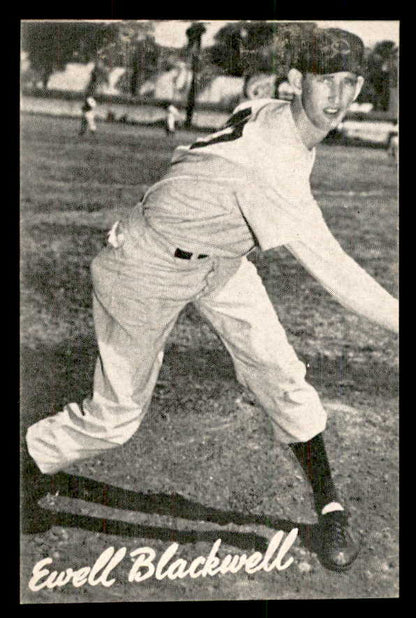 1947 Homogenized Bond Ewell Blackwell Reds NR-MT 559366