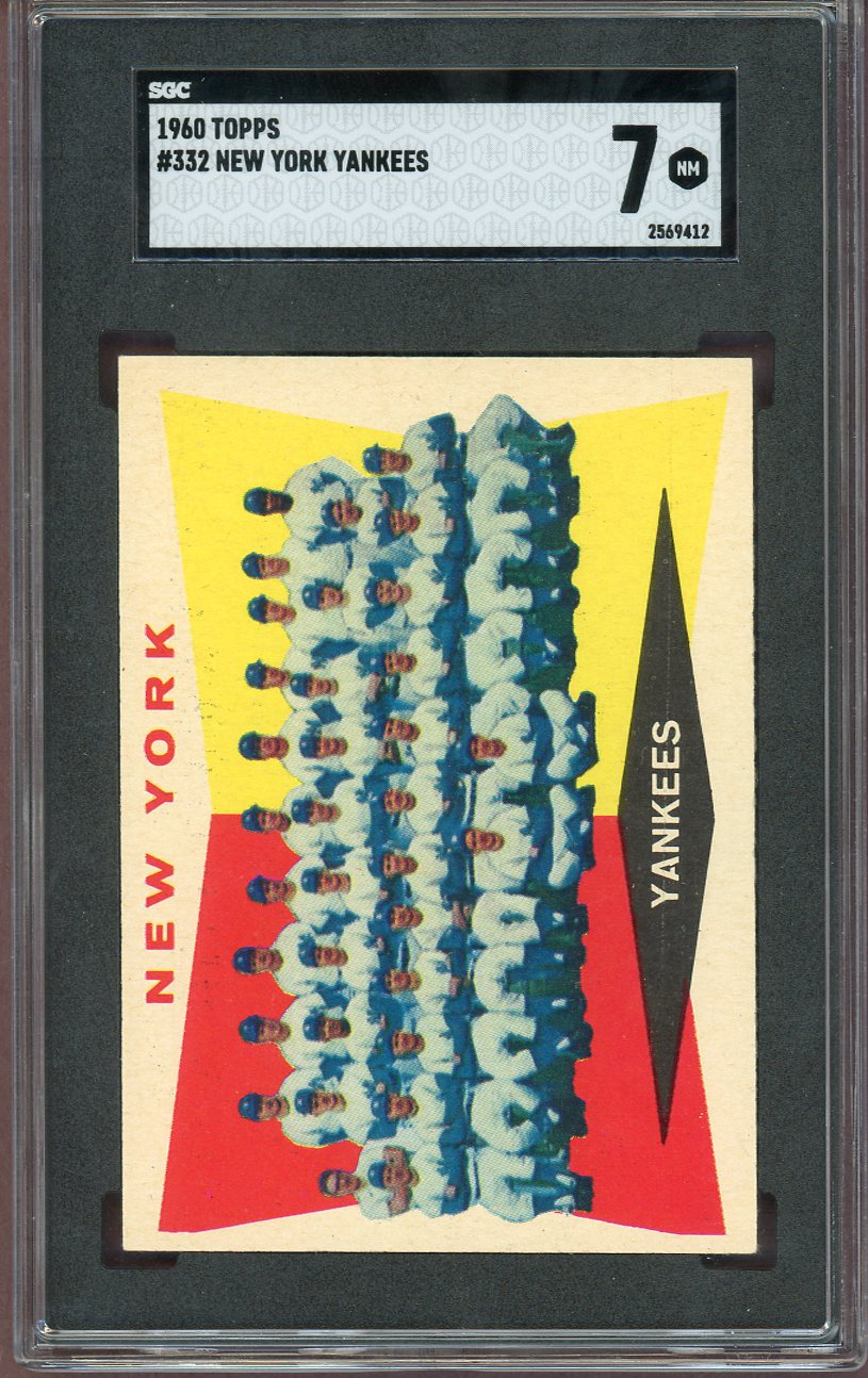 1960 Topps Baseball #332 New York Yankees Team SGC 7 NM 560637