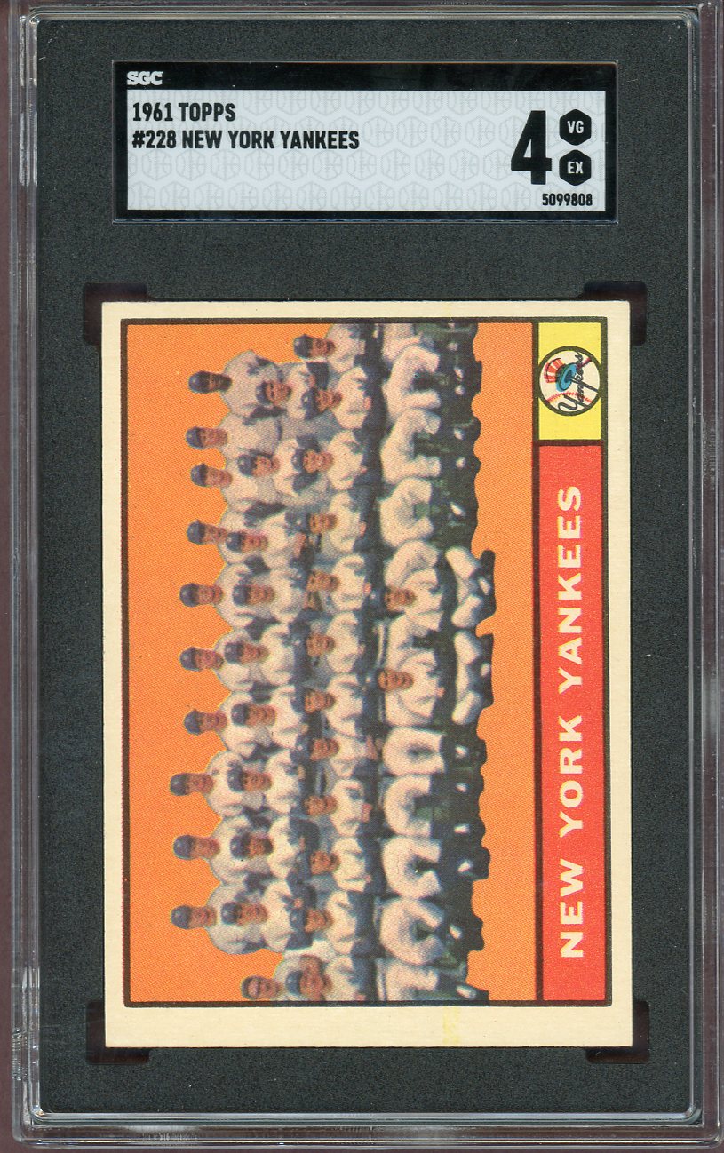 1961 Topps Baseball #228 New York Yankees Team SGC 4 VG-EX 560833