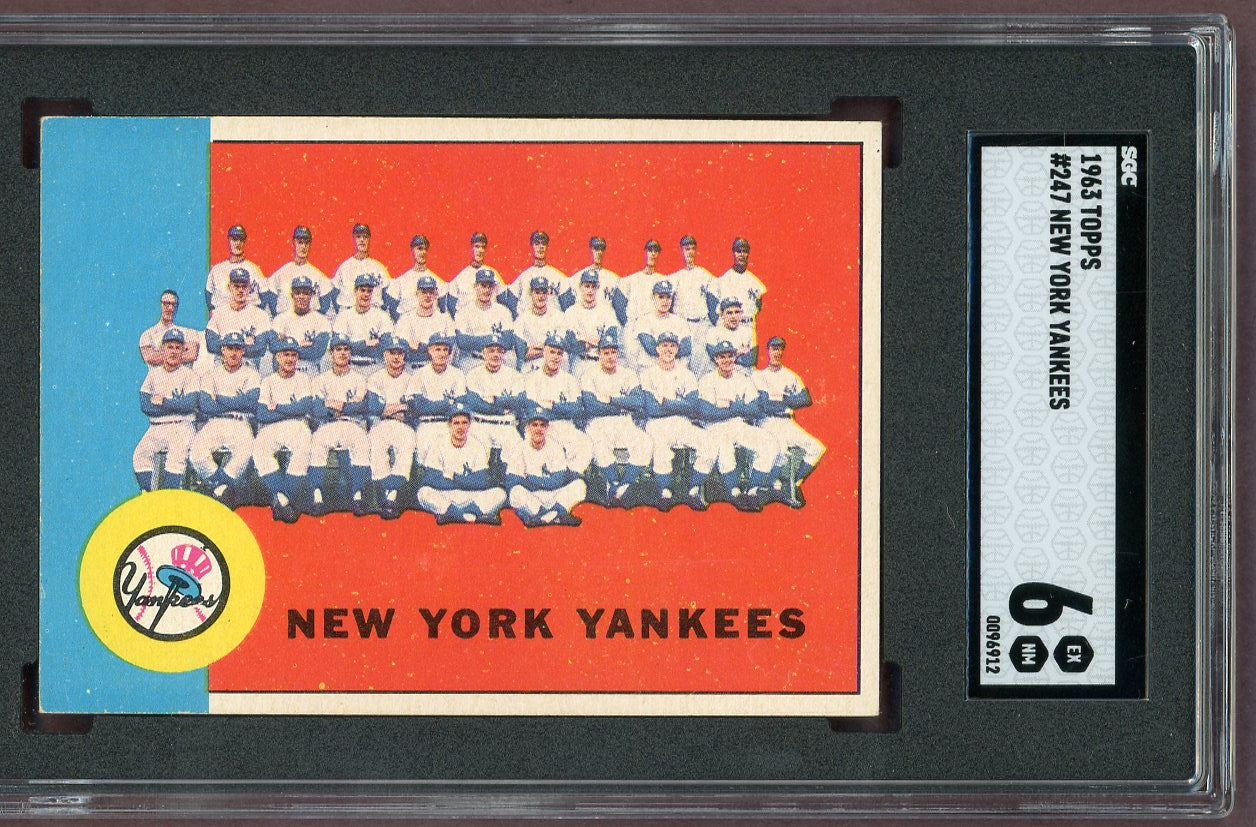 1963 Topps Baseball #247 New York Yankees Team SGC 6 EX-MT 560911