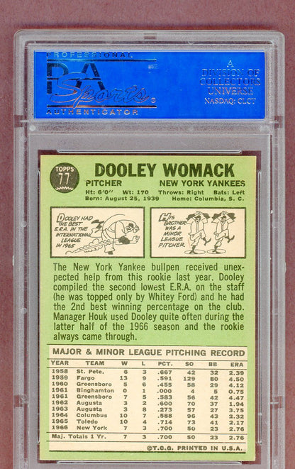 1967 Topps Baseball #077 Dooley Womack Yankees PSA 8 NM/MT 561404