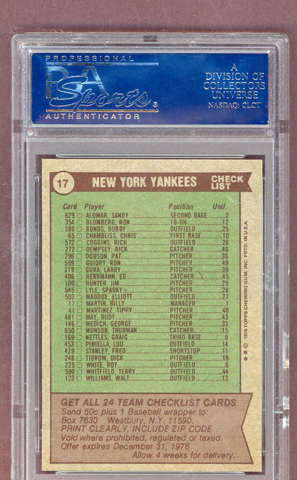 1976 Topps Baseball #017 New York Yankees Team PSA 9 MINT 561531