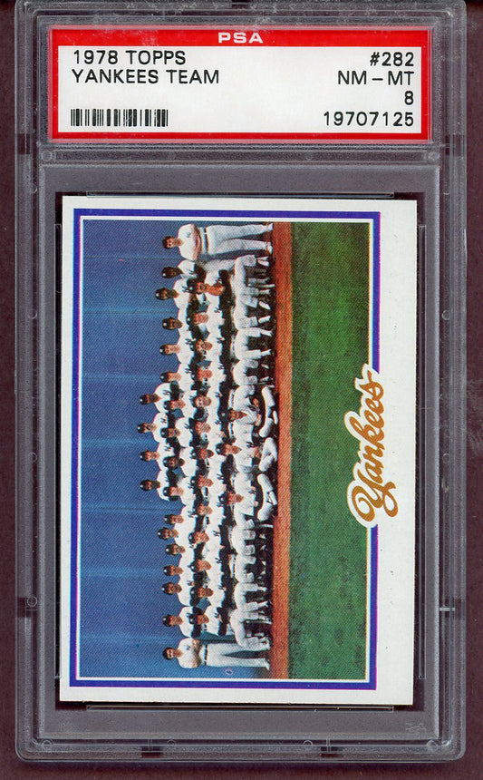 1978 Topps Baseball #282 New York Yankees Team PSA 8 NM/MT 561538