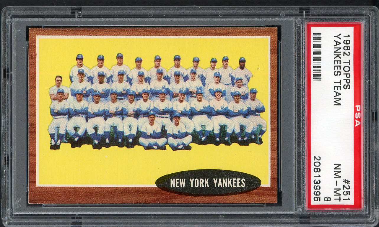 1962 Topps Baseball #251 New York Yankees Team PSA 8 NM/MT 561736