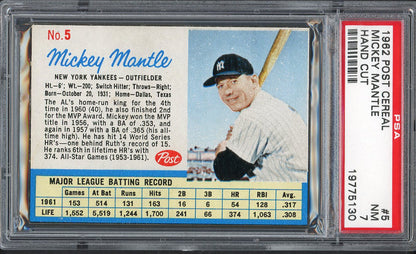 1962 Post Baseball #005 Mickey Mantle Yankees PSA 7 NM 561793