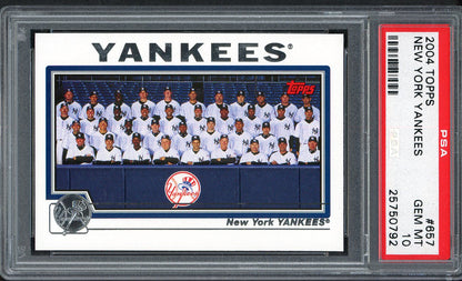 2004 Topps #657 New York Yankees Team PSA 10 GEM MINT 562187
