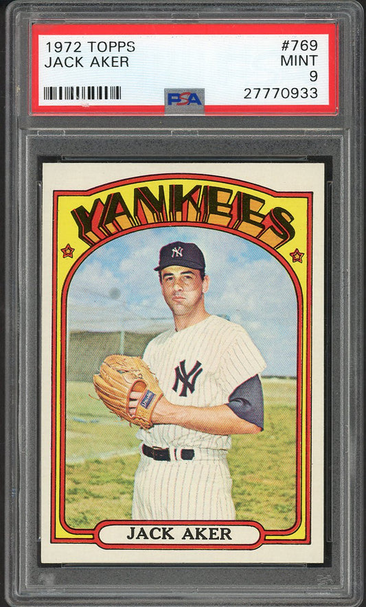 1972 Topps Baseball #769 Jack Aker Yankees PSA 9 MINT 562351