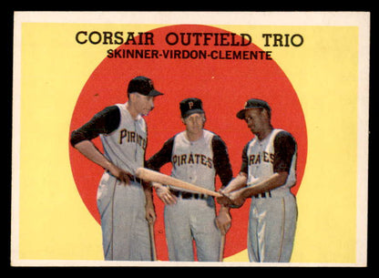 1959 Topps Baseball #543 Roberto Clemente Bill Virdon EX-MT 562898
