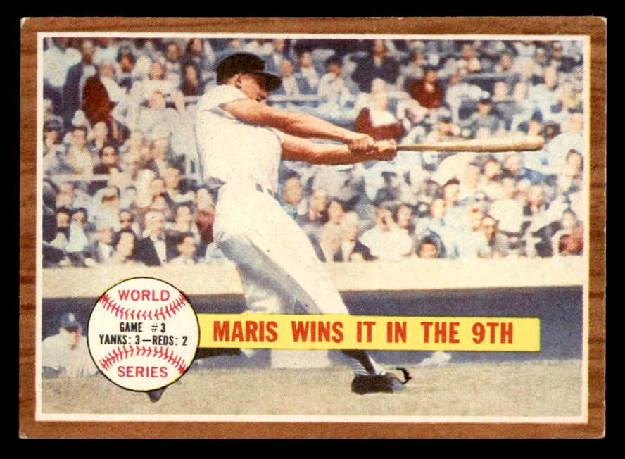 1962 Topps Baseball #234 World Series Game 3 Roger Maris EX+/EX-MT 562955