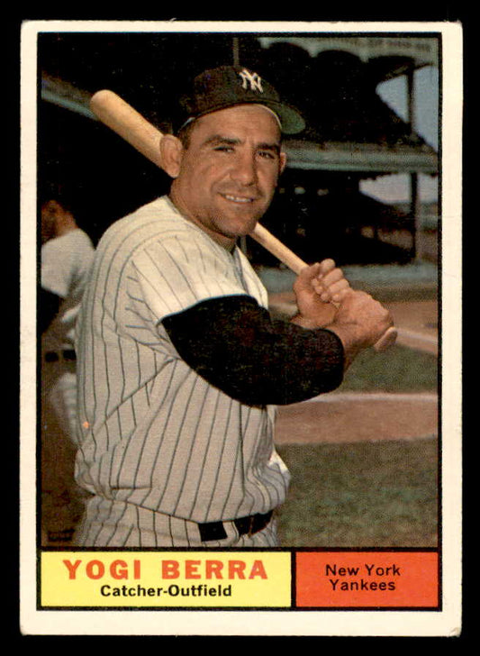 1961 Topps Baseball #425 Yogi Berra Yankees VG-EX 563098