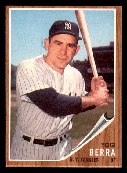1962 Topps Baseball #360 Yogi Berra Yankees EX-MT 565493