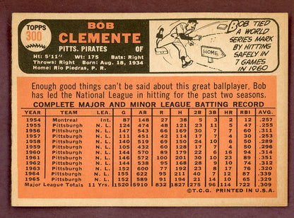 1966 Topps Baseball #300 Roberto Clemente Pirates EX-MT 568834
